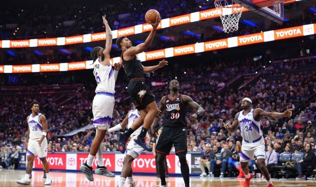 马克西25+6沃克22+10 乔治空砍30分76人送爵士7连败