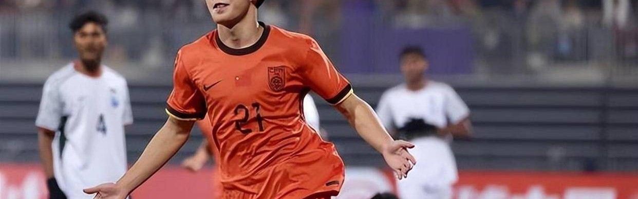 藏不住了！成都蓉城天才新星解约离队，潜力超王钰栋，直奔德甲