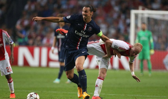 费耶诺德主场保持五连胜，阿贾克斯近三次交锋占据优势