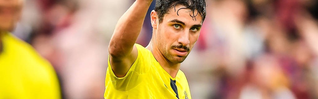 西甲德比烽烟再起：巴塞罗那与西班牙人的宿命对决，谁将笑傲加泰罗尼亚？